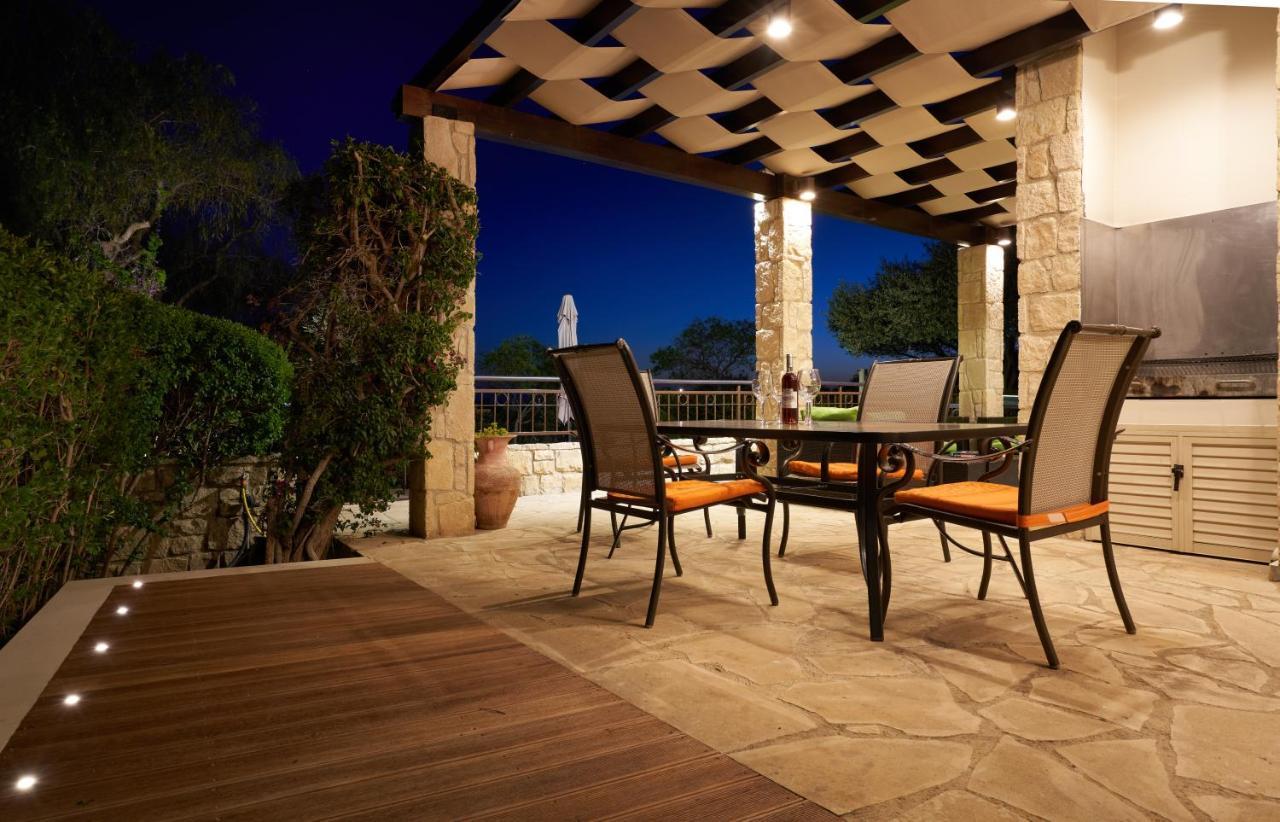 3 Bedroom Villa Madelini With Private Pool, Aphrodite Hills Resort Kouklia Exteriör bild