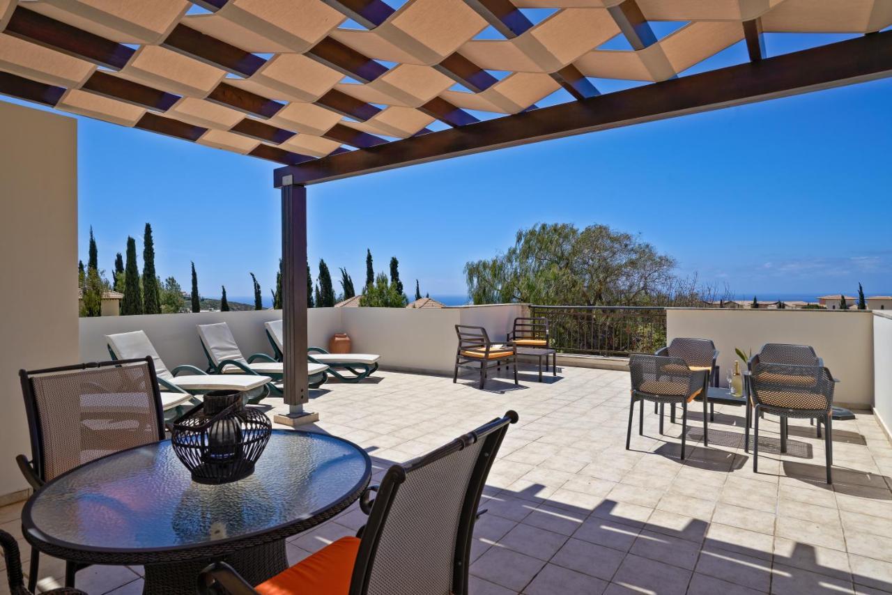 3 Bedroom Villa Madelini With Private Pool, Aphrodite Hills Resort Kouklia Exteriör bild